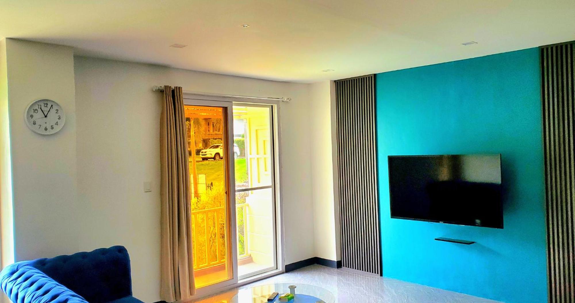 Aston Stay And Villas Mabalacat Bagian luar foto